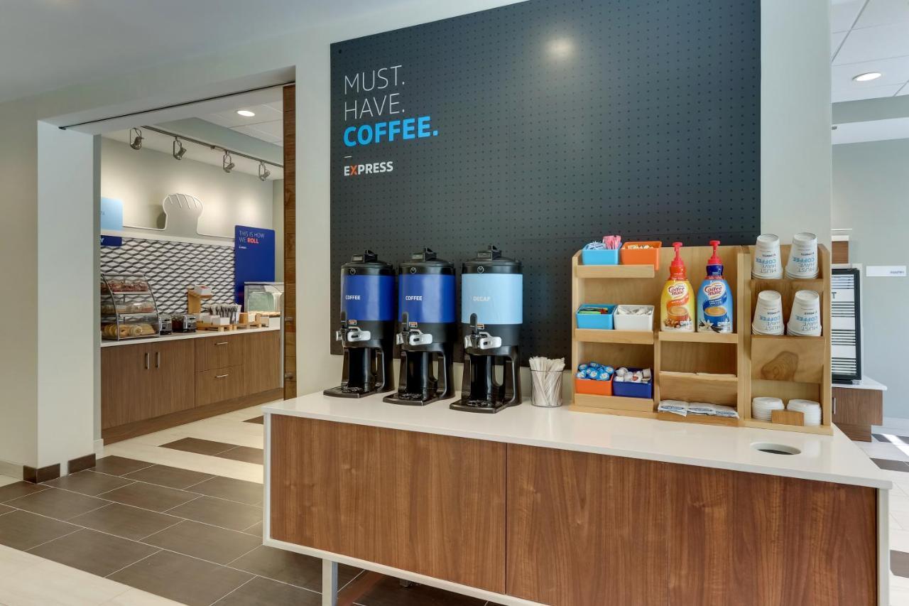Holiday Inn Express & Suites - Winston - Salem Sw - Clemmons By Ihg Zewnętrze zdjęcie