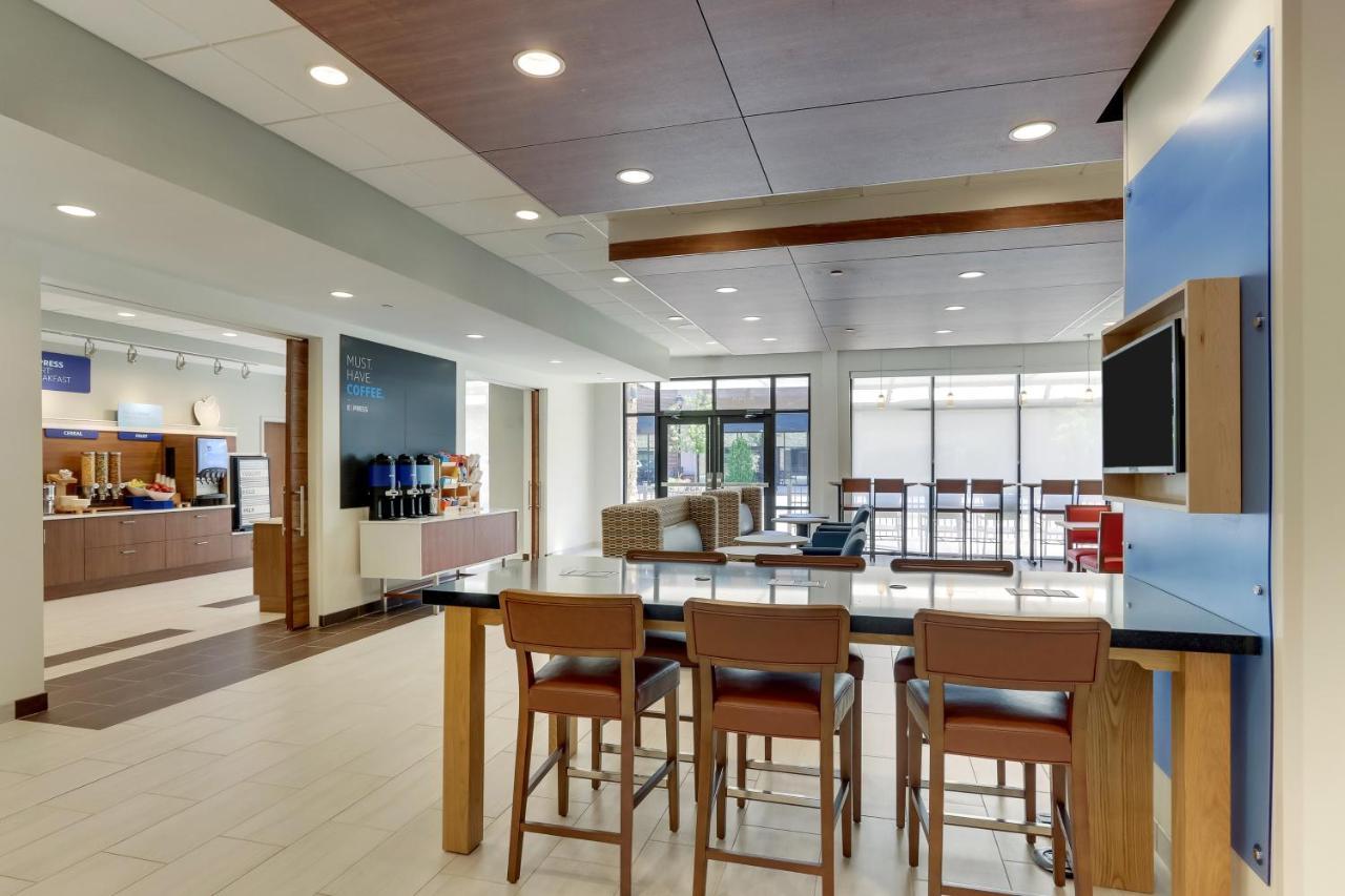Holiday Inn Express & Suites - Winston - Salem Sw - Clemmons By Ihg Zewnętrze zdjęcie