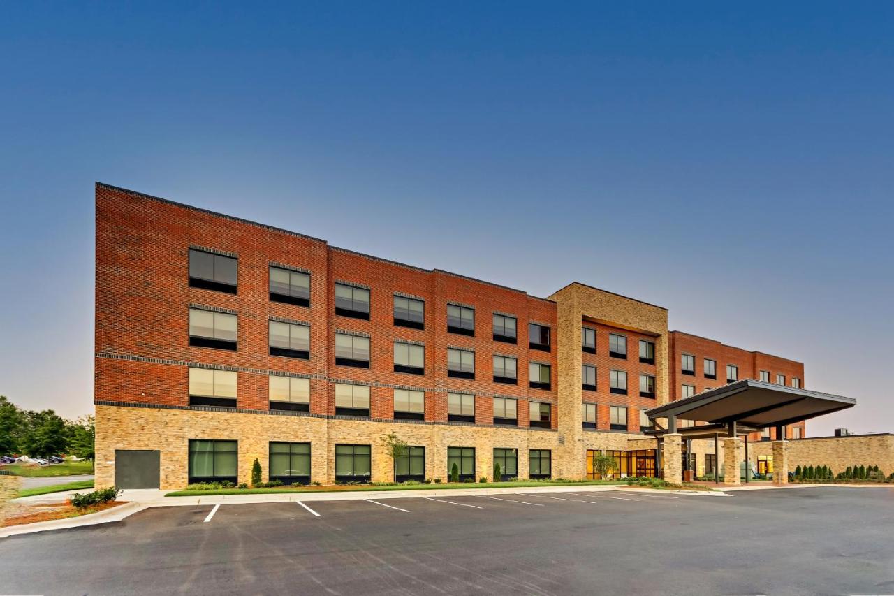 Holiday Inn Express & Suites - Winston - Salem Sw - Clemmons By Ihg Zewnętrze zdjęcie